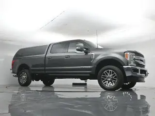 Ford F-250 Super Duty 2017 4x4 Lariat 4 puertas Cabina de Tripulación 6.8 pies SB Camioneta
