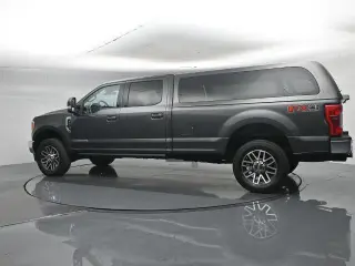Ford F-250 Super Duty 2017 4x4 Lariat 4 puertas Cabina de Tripulación 6.8 pies SB Camioneta