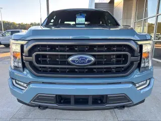 Ford F-150 2023 4x4 XLT 4 puertas SuperCrew SB de 5.5 pies