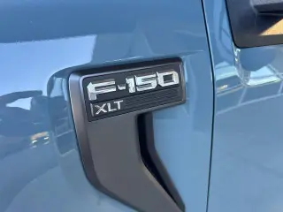 Ford F-150 2023 4x4 XLT 4 puertas SuperCrew SB de 5.5 pies