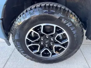 Ford F-150 2023 4x4 XLT 4 puertas SuperCrew SB de 5.5 pies