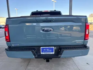 Ford F-150 2023 4x4 XLT 4 puertas SuperCrew SB de 5.5 pies