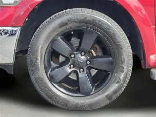 Ram 1500 2015 4x2 SLT 4dr Crew Cab 5.5 ft. SB Pickup