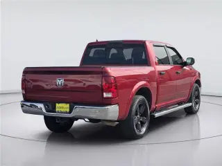 Ram 1500 2015 4x2 SLT 4dr Crew Cab 5.5 ft. SB Pickup
