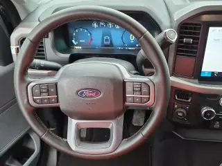 Ford F-150 2025 4x4 XLT 4dr SuperCrew 5.5 ft. SB