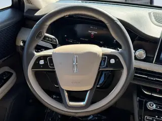 Lincoln Corsair 2022 Reserve 4dr SUV