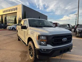 Ford F-150 2023 4x4 XL 4dr SuperCrew 5.5 ft SB
