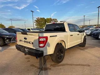 Ford F-150 2023 4x4 XL 4dr SuperCrew 5.5 ft SB