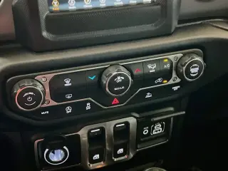 Jeep Wrangler 2022 4x4 Willys 2dr SUV