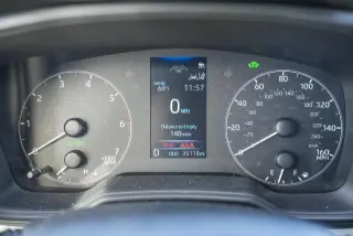 Toyota Corolla Hybrid 2025 SE Sedán 4 puertas