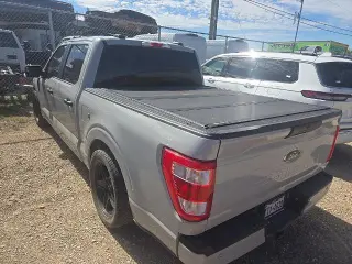 Ford F-150 2023 4x2 XL 4 puertas SuperCrew SB 5.5 pies
