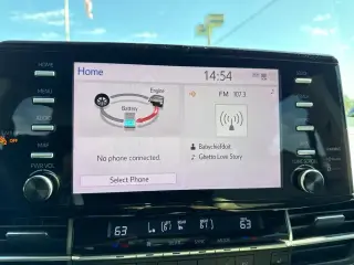 Toyota Sienna 2021 XLE 7-Pasajeros 4dr Mini-Van