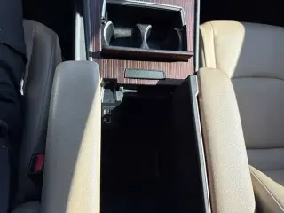 Toyota Sienna 2021 XLE 7-Pasajeros 4dr Mini-Van