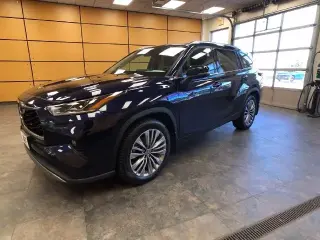Toyota Highlander 2021 AWD Platinum 4dr SUV