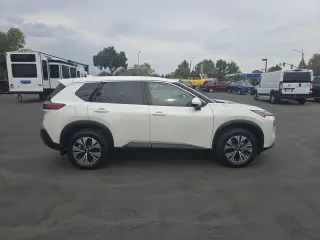 Nissan Rogue 2021 SV 4dr Crossover