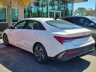 Hyundai ELANTRA 2025 SEL Convenience 4dr Sedán
