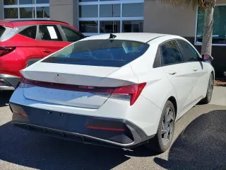 Hyundai ELANTRA 2025 SEL Convenience 4dr Sedán