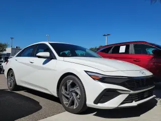 Hyundai ELANTRA 2025 SEL Convenience 4dr Sedán