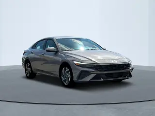 Hyundai ELANTRA 2025 SEL Convenience Sedán 4 puertas