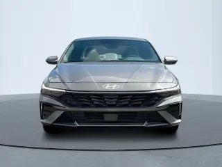 Hyundai ELANTRA 2025 SEL Convenience Sedán 4 puertas