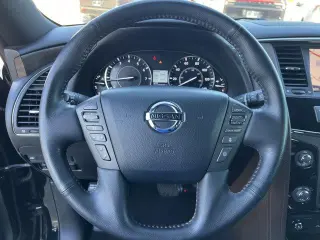 Nissan Armada 2018 4x4 Platinum 4dr SUV