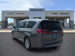Chrysler Pacifica 2023 Limited 4dr Mini-Van
