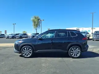 Toyota Corolla Cross 2023 XLE 4dr Crossover