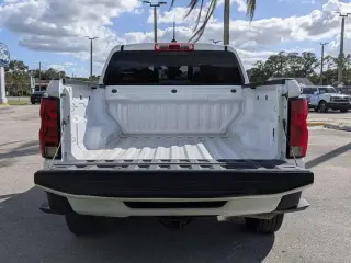 Chevrolet Colorado 2023 4x2 LT 4dr Crew Cab 5 ft. SB