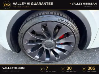 Tesla Model Y 2021 AWD Performance 4dr Crossover