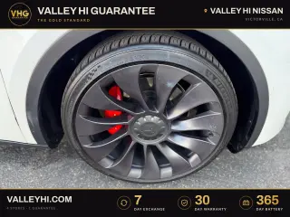 Tesla Model Y 2021 AWD Performance 4dr Crossover