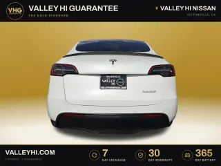Tesla Model Y 2021 AWD Performance 4dr Crossover