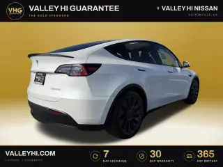 Tesla Model Y 2021 AWD Performance 4dr Crossover