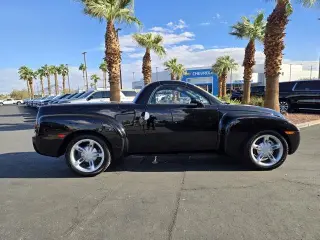 Chevrolet SSR 2004 2dr Regular Cab Convertible LS Rwd SB