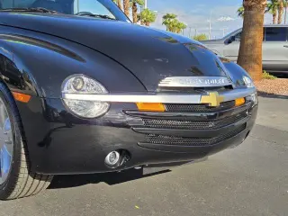 Chevrolet SSR 2004 2dr Regular Cab Convertible LS Rwd SB