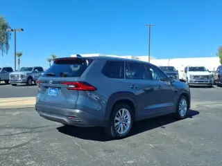 Toyota Grand Highlander 2024 AWD Platinum 4dr SUV