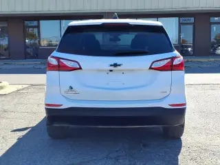 Chevrolet Equinox 2021 4x4 LS 4dr SUV w/1LS