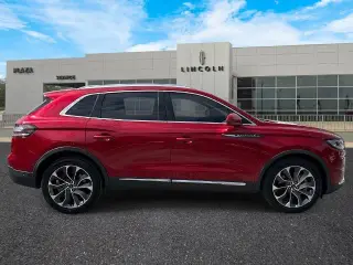 Lincoln Nautilus 2021 AWD Reserve 4dr SUV