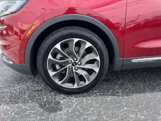 Lincoln Nautilus 2021 AWD Reserve 4dr SUV