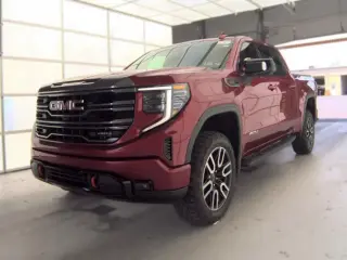 GMC Sierra 1500 2023 4x4 AT4 4dr Crew Cab 5.8 ft. SB