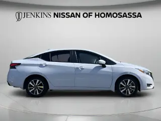 Nissan Versa 2025 SV 4dr Sedán
