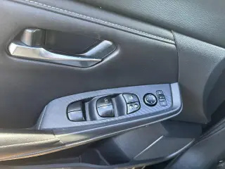 Nissan Sentra 2023 SV Sedán 4 puertas