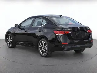 Nissan Sentra 2023 SV Sedán 4 puertas