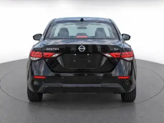 Nissan Sentra 2023 SV Sedán 4 puertas