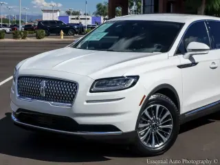 Lincoln Nautilus 2023 AWD Standard SUV de 4 puertas
