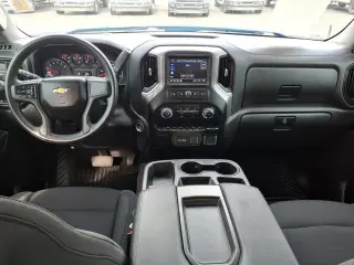 Chevrolet Silverado 1500 2023 4x2 Custom 4dr Crew Cab 5.8 ft. SB