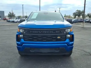 Chevrolet Silverado 1500 2023 4x2 Custom 4dr Crew Cab 5.8 ft. SB