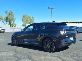 Ford Mustang Mach-E 2025 AWD GT 4dr SUV