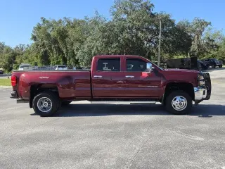 Chevrolet Silverado 3500HD 2015 4x4 LT 4dr Crew Cab SRW