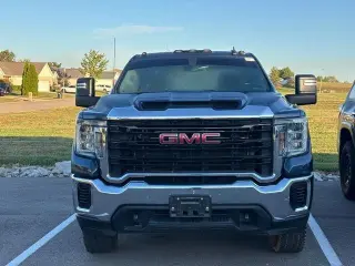 GMC Sierra 2500HD 2020 4x4 Base 4dr Crew Cab SB
