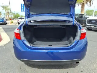 Toyota Corolla 2016 S 4dr Sedán